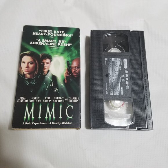 Mimic VHS Tape Mira Sorvino Jeremy Northam Josh Brolin Horror - Bundle & Save - Picture 1 of 2